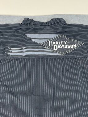 Harley-Davidson Black Shirt with Gray Pinstripe and Logo